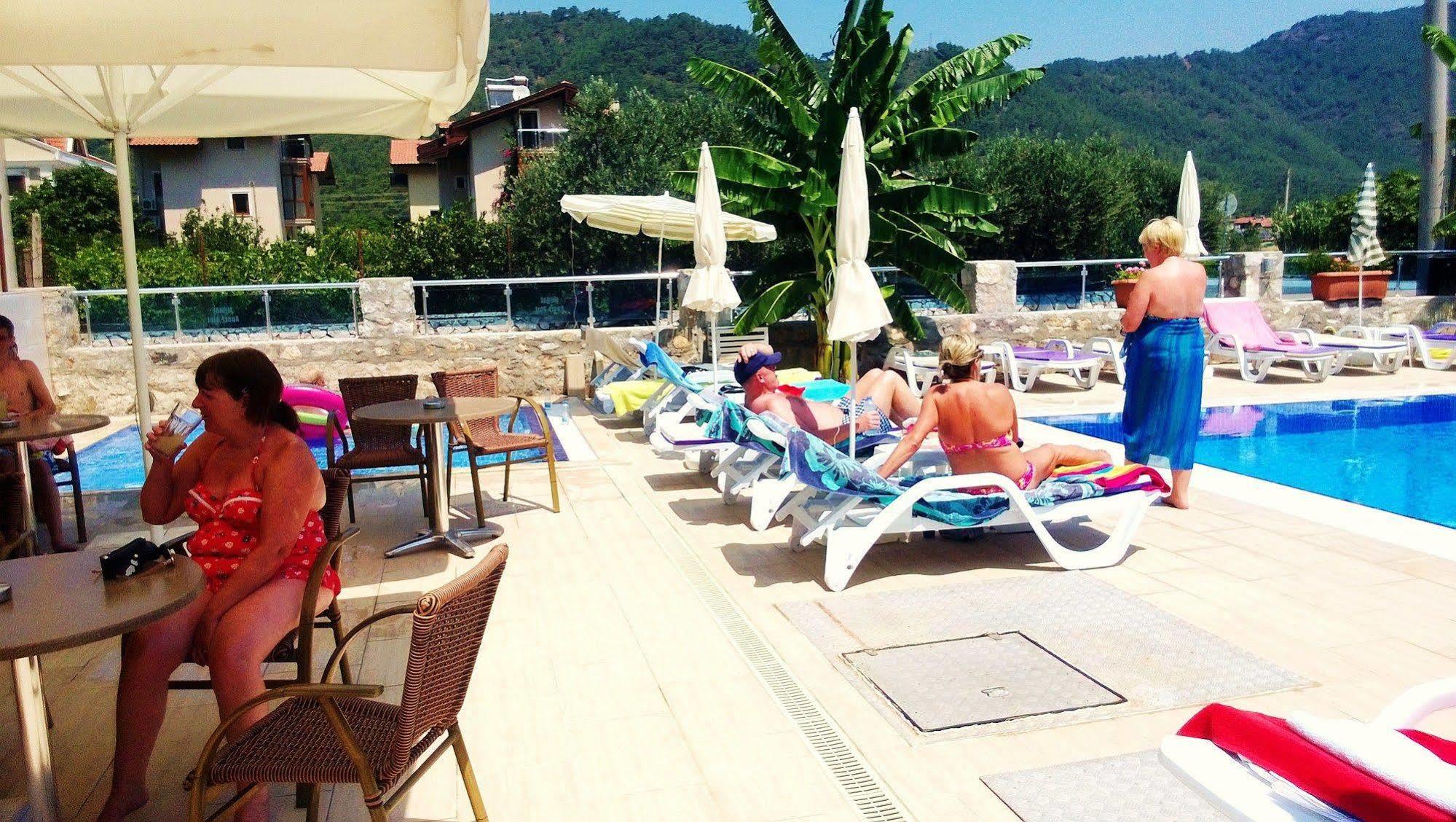 Murat Apart Hotel İçmeler Exterior foto